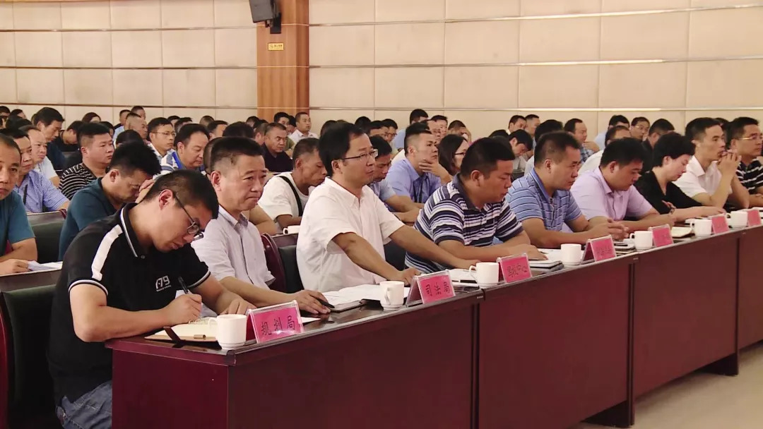 微信图片_20180830212430.jpg 微信图片_20180830212430.jpg