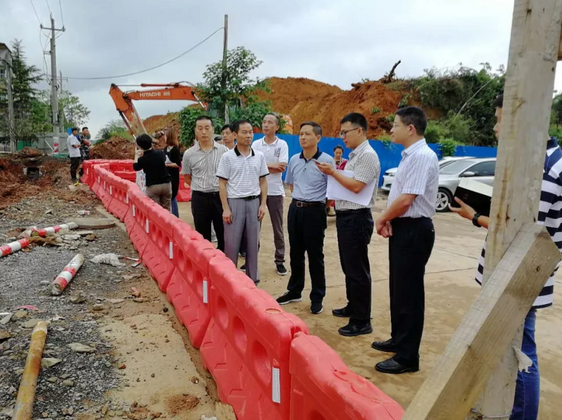 QQ截图20180926175626.png QQ截图20180926175626.png