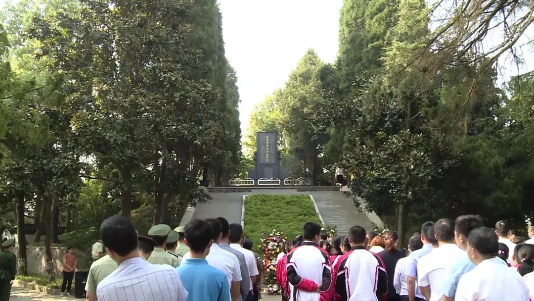 微信图片_20181001103036.jpg 微信图片_20181001103036.jpg