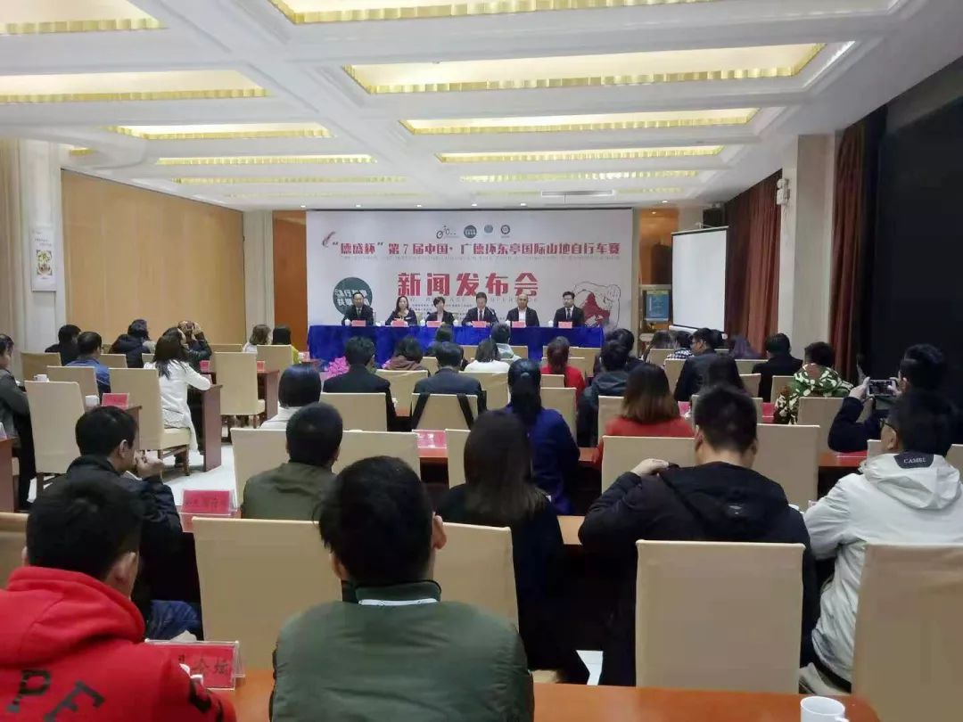 微信图片_20181117082011.jpg 微信图片_20181117082011.jpg