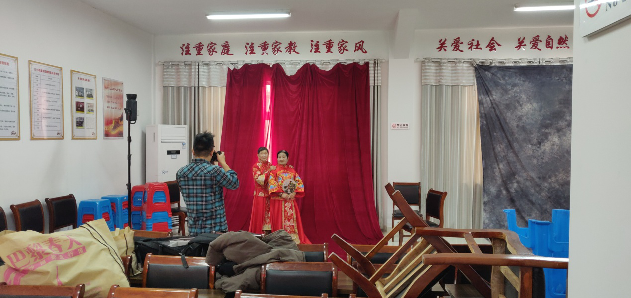 红旗街婚纱摄影_铜川红旗街图片(3)