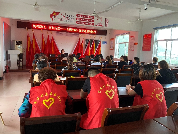 《民法典》宣讲走进宋陈_看图王.jpg 《民法典》宣讲走进宋陈_看图王.jpg
