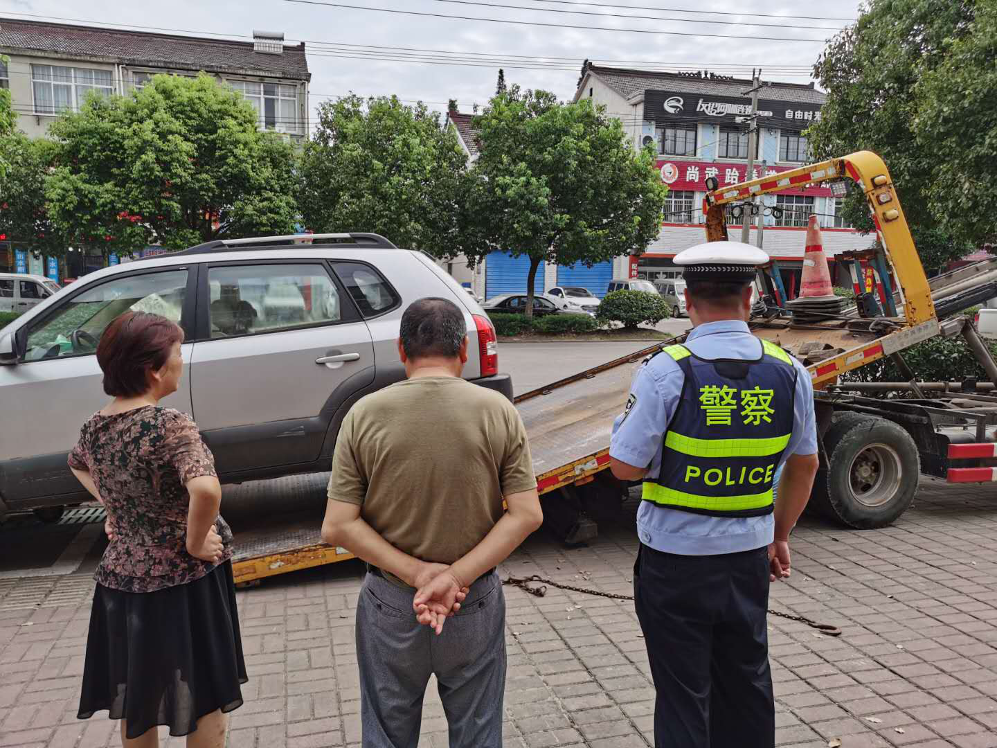 图片2.png 图片2.png