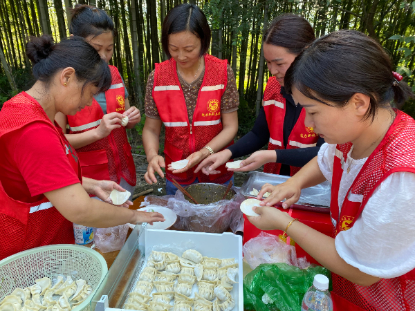 IMG_2355_看图王.jpg IMG_2355_看图王.jpg