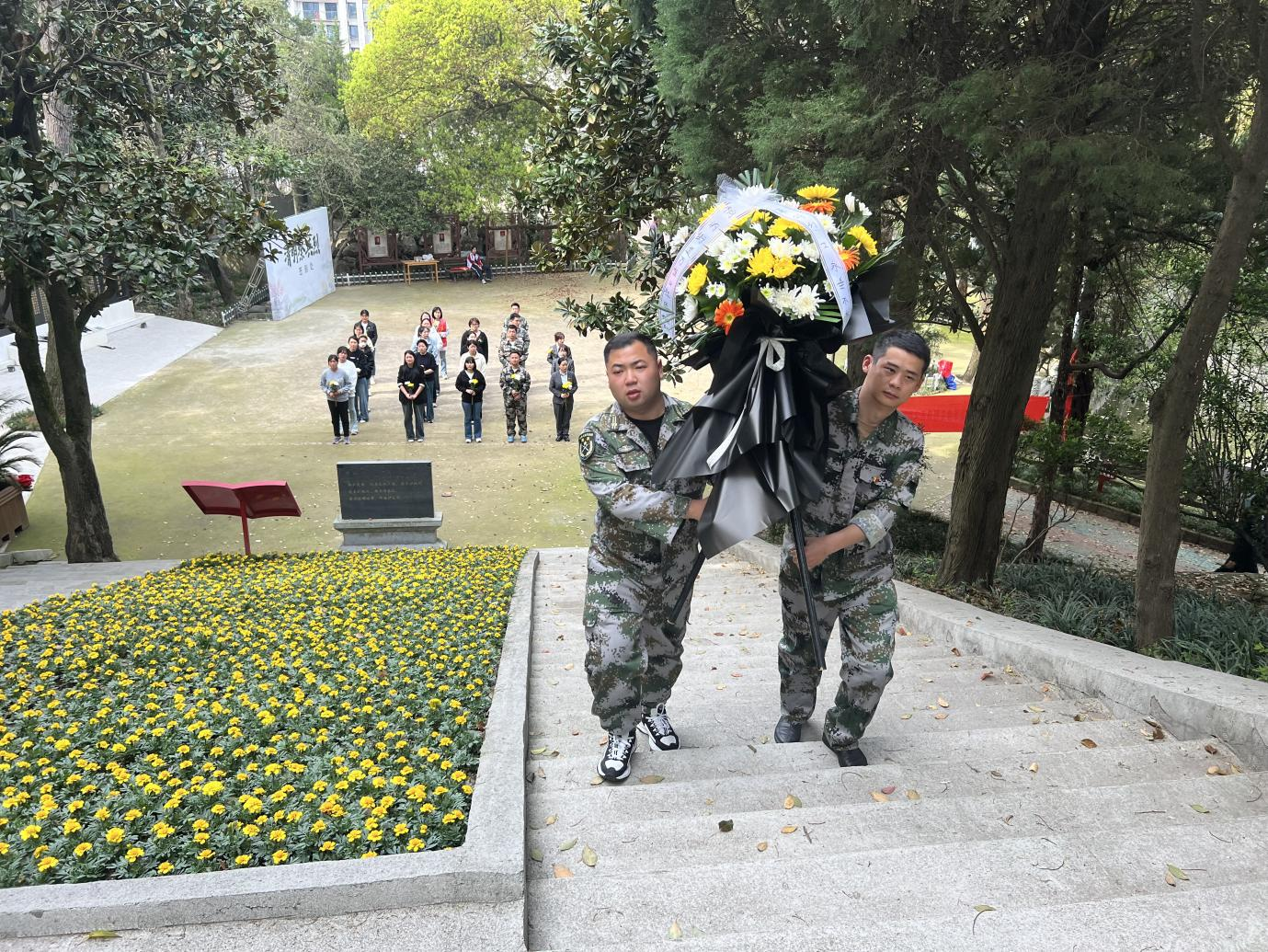 图片4.png 图片4.png